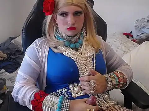Snapshot of VanesaCrossic chatting on 15, 7, 2026 VanesaCrossic online show from 15, 7, 2026