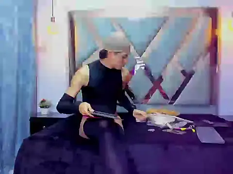 RegannTaylor online show from 4, 12, 2025