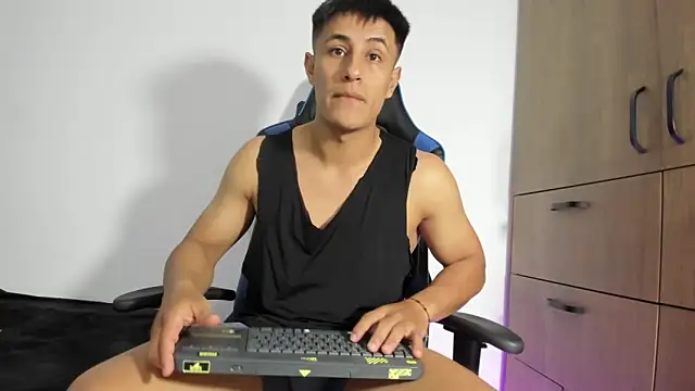 dorman boy online show from 6, 2, 2026