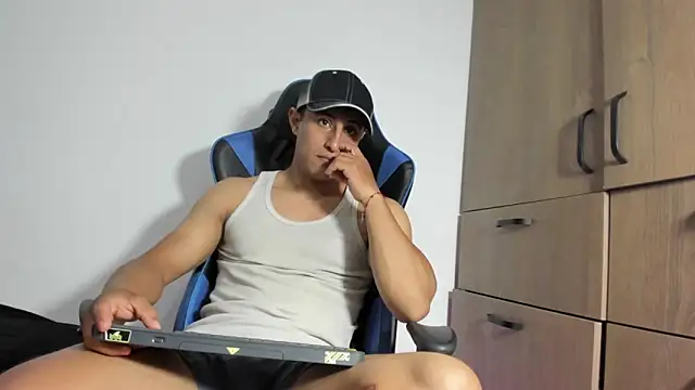 dorman boy online show from 12, 3, 2026