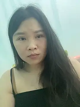 Snapshot of Blue-nice123 chatting on 6, 11, 2025 Blue-nice123 online show from 6, 11, 2025