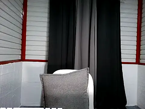 xwildflowerx online show from 28, 2, 2026