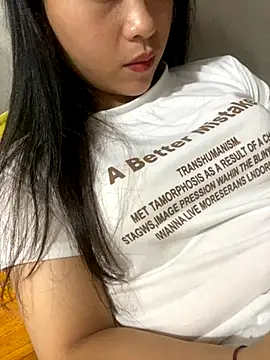 Snapshot of Ngoclan2k chatting on 5, 11, 2025 Ngoclan2k online show from 5, 11, 2025