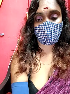 Queen-dhivya online show from 1, 12, 2025