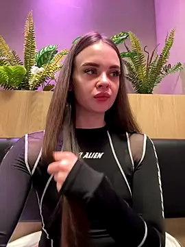 KristiRich online show from 4, 11, 2025