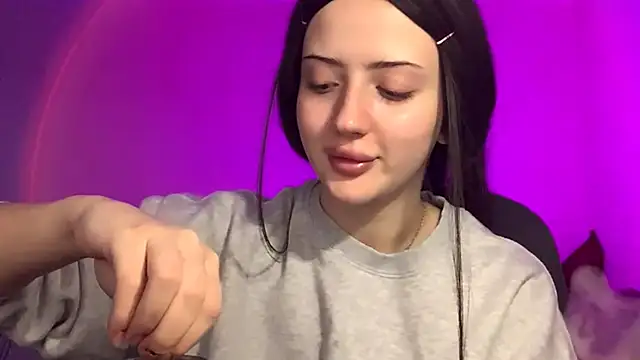 RuthGarner online show from 2, 11, 2025