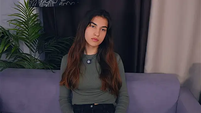 JoelleAter online show from 1, 11, 2025