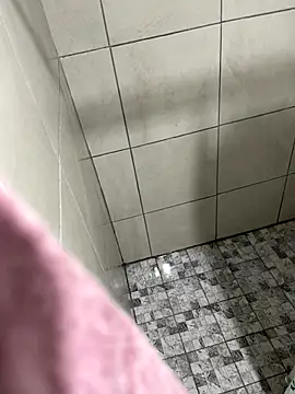 Snapshot of n0tf0und chatting on 3, 11, 2025 n0tf0und online show from 3, 11, 2025