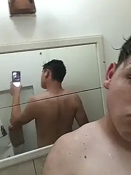 Myboy0020 online show from 1, 11, 2025