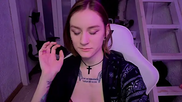 RetroMarie online show from 1, 12, 2025