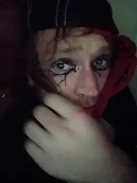 Snapshot of BBSexy_Boii chatting on 23, 11, 2025 BBSexy Boii online show from 23, 11, 2025