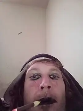 Snapshot of BBSexy_Boii chatting on 28, 11, 2025 BBSexy Boii online show from 28, 11, 2025