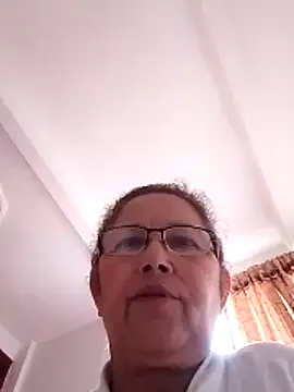 Snapshot of Cessi50 chatting on 11, 5, 2026 Cessi50 online show from 11, 5, 2026