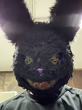 Elpichulotote20 online show from 6, 11, 2025