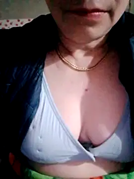 small-house123 online show from 3, 2, 2026