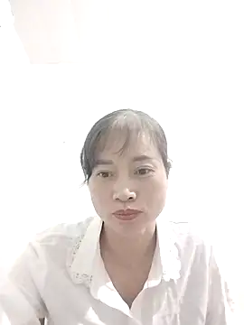 Kiuwi-omao online show from 10, 11, 2025