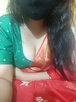 Snapshot of mouni499 chatting on 28, 4, 2026 mouni499 online show from 28, 4, 2026