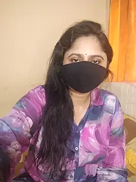 Snapshot of mouni499 chatting on 8, 6, 2026 mouni499 online show from 8, 6, 2026