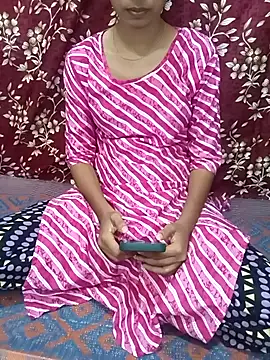 American tourist online show from 2, 11, 2025