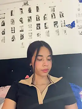 Snapshot of Milleradhara24 chatting on 1, 7, 2026 Milleradhara24 online show from 1, 7, 2026