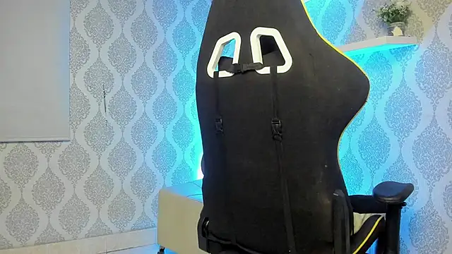 Boy savoy online show from 23, 2, 2026