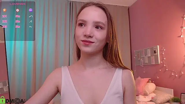 Snapshot of Adria_Arjona chatting on 12, 7, 2026 Adria Arjona online show from 12, 7, 2026