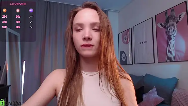 Snapshot of Adria_Arjona chatting on 22, 7, 2026 Adria Arjona online show from 22, 7, 2026