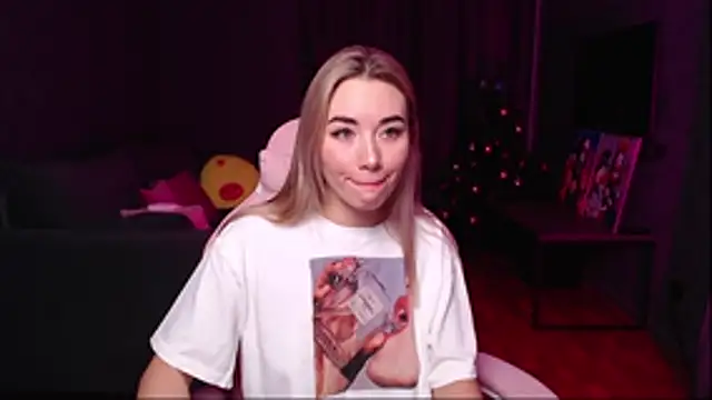 Rosie Mac online show from 15, 12, 2025