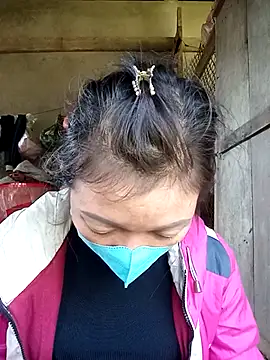 Snapshot of Mami_xxx chatting on 1, 12, 2025 Mami xxx online show from 1, 12, 2025