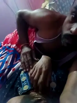 Snapshot of anjali9773 chatting on 26, 11, 2025 anjali9773 online show from 26, 11, 2025