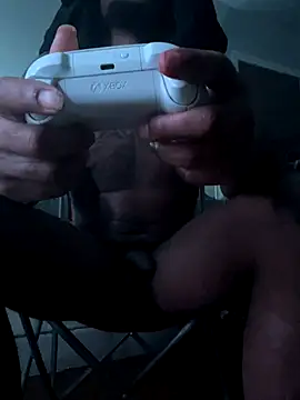 Snapshot of youngbull_dada chatting on 8, 1, 2026 youngbull dada online show from 8, 1, 2026