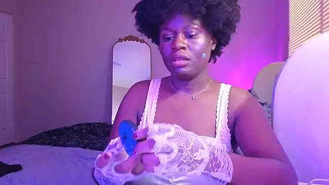 ladiosa selene online show from 12, 11, 2025