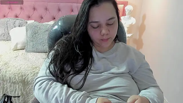 Snapshot of _chelsea_24 chatting on 8, 5, 2026 chelsea 24 online show from 8, 5, 2026