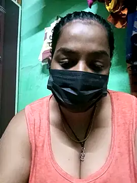 Snapshot of Madhumitha99 chatting on 4, 11, 2025 Madhumitha99 online show from 4, 11, 2025