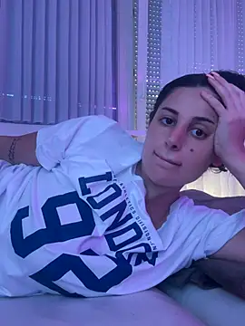 jojoa23 online show from 14, 4, 2026