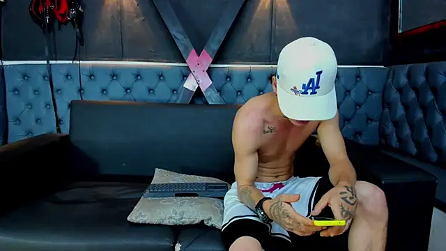 Kevinperlas online show from 7, 11, 2025