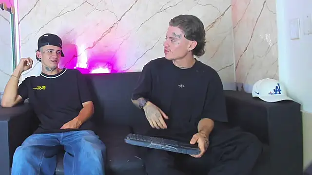 Kevinperlas online show from 8, 11, 2025