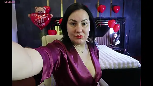 VelvetLuck online show from 18, 2, 2026