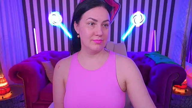 Snapshot of VelvetLuck chatting on 8, 5, 2026 VelvetLuck online show from 8, 5, 2026