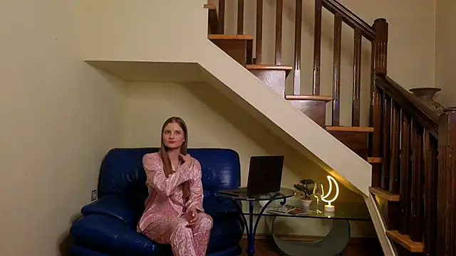 Snapshot of Jessa_Hughes chatting on 23, 11, 2025 Jessa Hughes online show from 23, 11, 2025