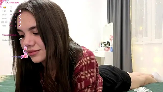 Snapshot of Priscillla_Cute chatting on 24, 2, 2026 Priscillla Cute online show from 24, 2, 2026