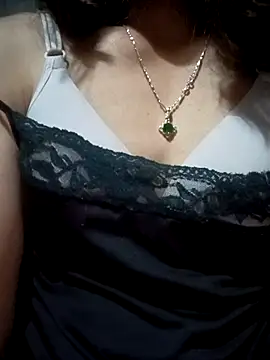 Snapshot of Isabella-love chatting on 12, 11, 2025 Isabella-love online show from 12, 11, 2025