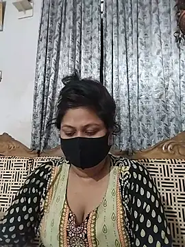 Snapshot of munni-506 chatting on 22, 6, 2026 munni-506 online show from 22, 6, 2026