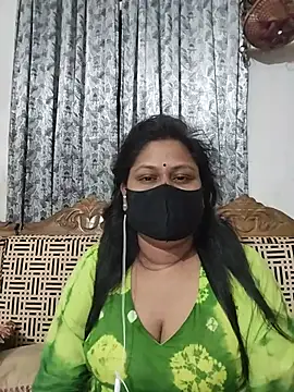 Snapshot of munni-506 chatting on 13, 7, 2026 munni-506 online show from 13, 7, 2026