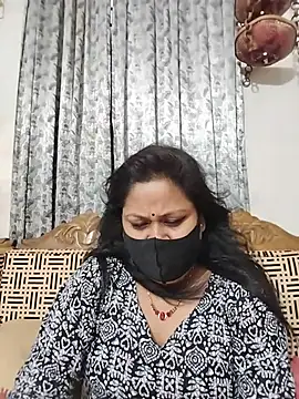 Snapshot of munni-506 chatting on 18, 7, 2026 munni-506 online show from 18, 7, 2026