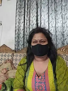 Snapshot of munni-506 chatting on 3, 8, 2026 munni-506 online show from 3, 8, 2026