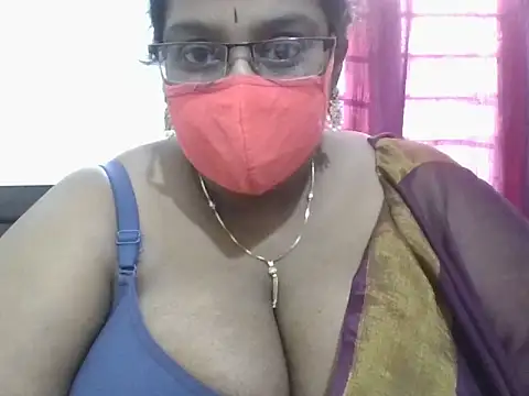 hootypriya online show from 12, 3, 2026