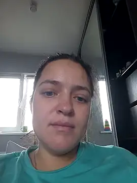 LinaGlow  online show from 12, 11, 2025