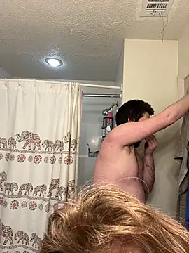 Redriddinghood8 online show from 5, 2, 2026