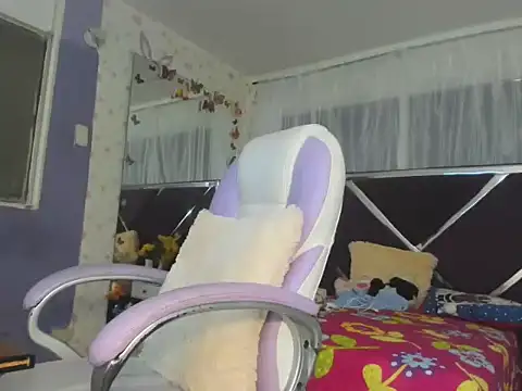 Santy bigcock 01 online show from 28, 11, 2025